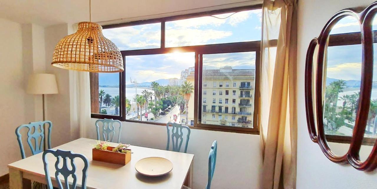 Panoramic Views To The Sea In Apartament Malaga